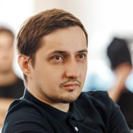 Артем Калашников Артем Калашников