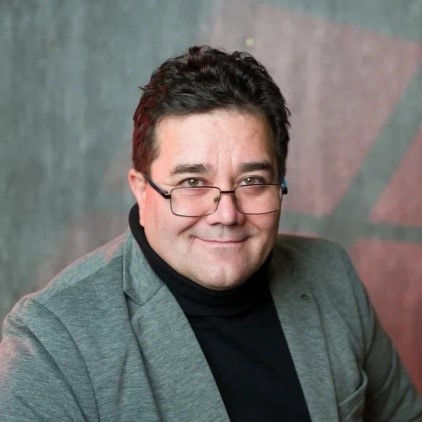 Вадим Твердохлеб Вадим Твердохлеб